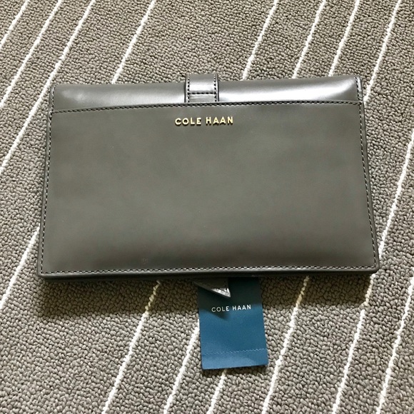 Cole Haan Handbags - Cole Haan clutch